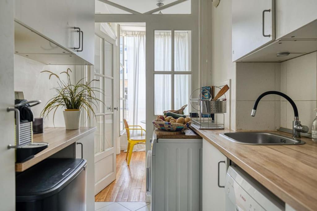 Av Experiences - Saint Louis Luxury Apartment Paris